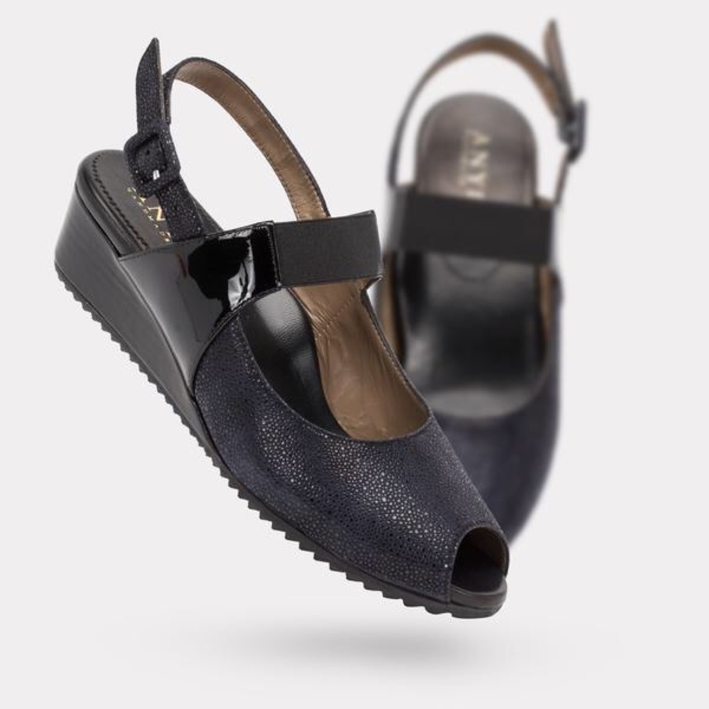 Anyi Lu The Carina wedge